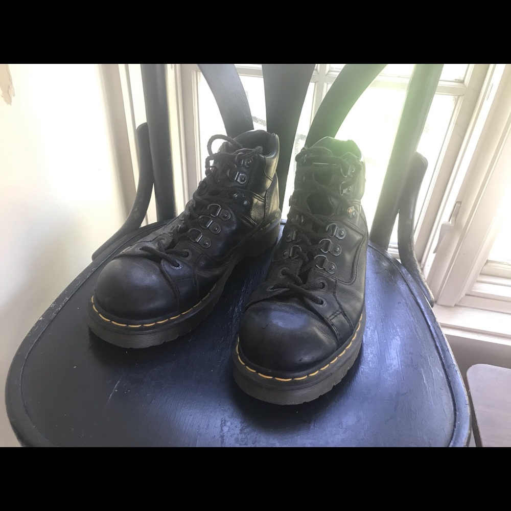 Dr Martens boots size 10 womens/9 mens